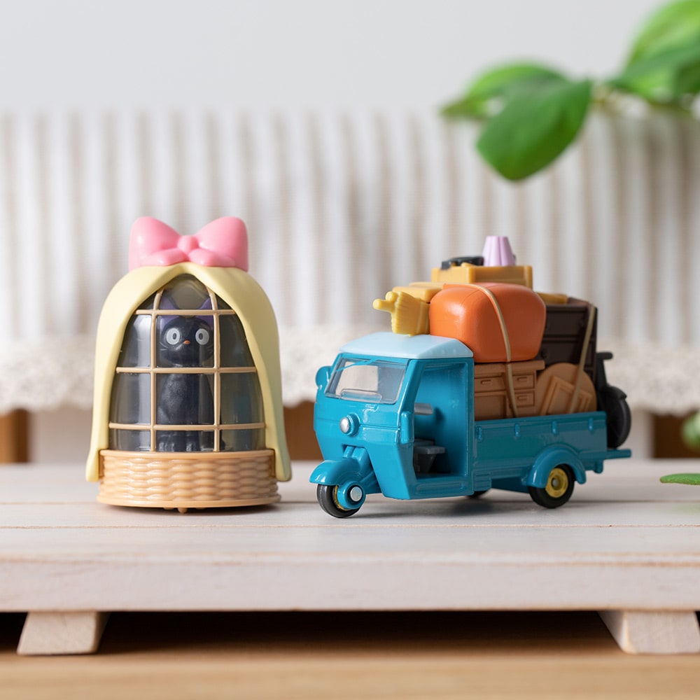 Doručovací služba čarodějky Kiki - Jiji auticko