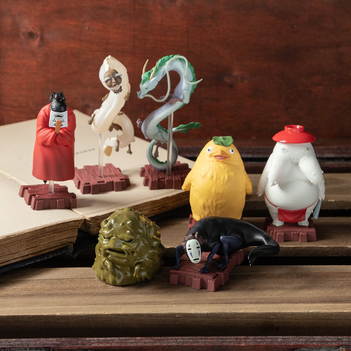 Spirited Away Pose Collection DX Bohové (Prodává se jednotlivě)