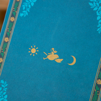 Pokladnice ve tvaru knihy - Kikiny vzpomínky 📖🎀