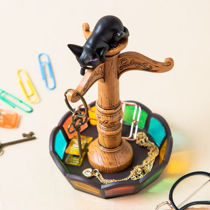 Jiji – stojánek na klíče a šperky 🐈‍⬛🎀